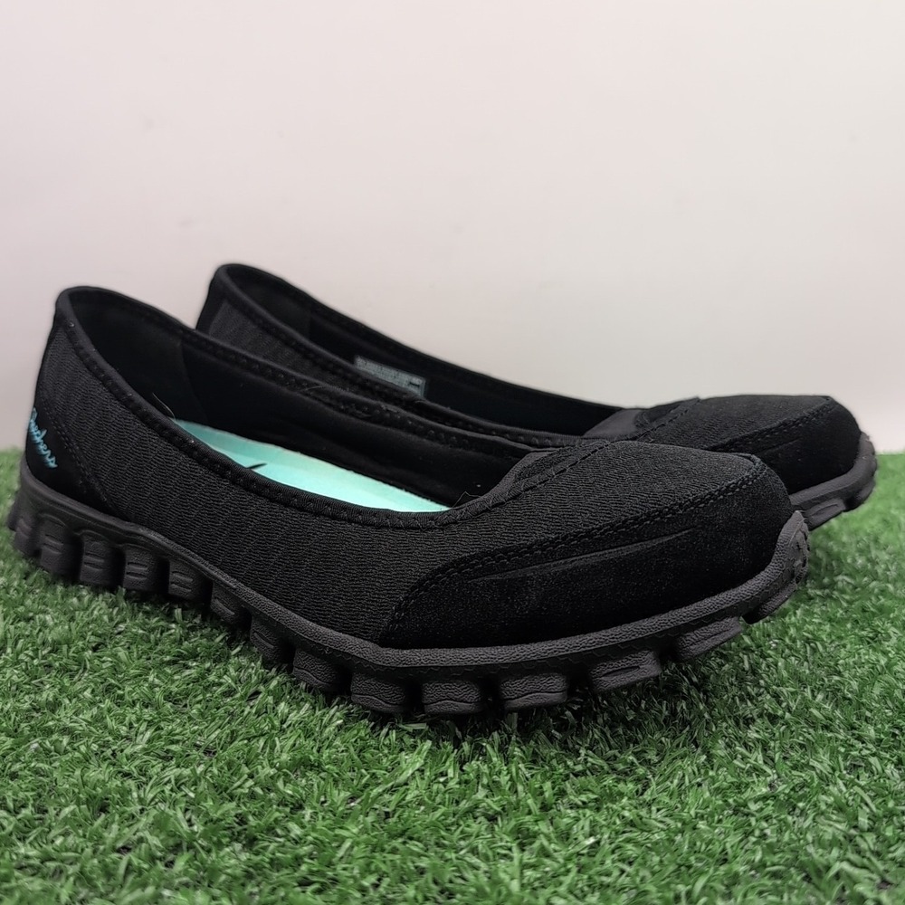 Skechers Relaxed Fit Shoes Women's 7 M Black Bikers Skim Slip In Loafer Sneakers - Picture 1 of 15